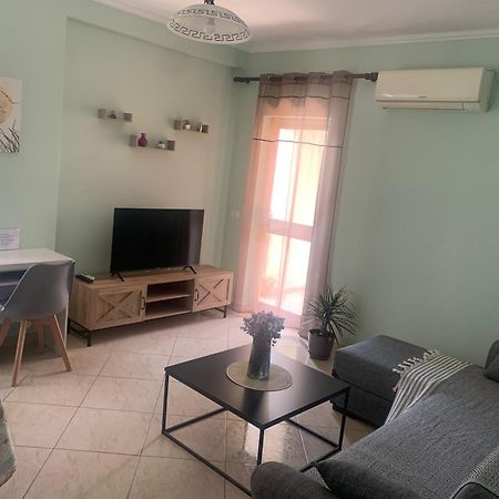 Bevis Apartment Tirana Exteriör bild